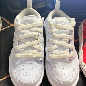 Kids White Athletic Sneakers — Classic Casual Comfort